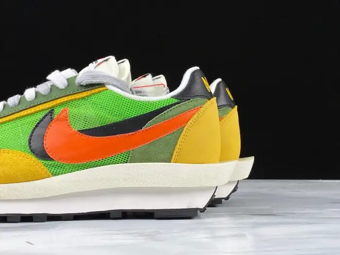 Cheap EP Sacai x Nike LDV Waffle Daybreak Green Multi BV0073-300 0125