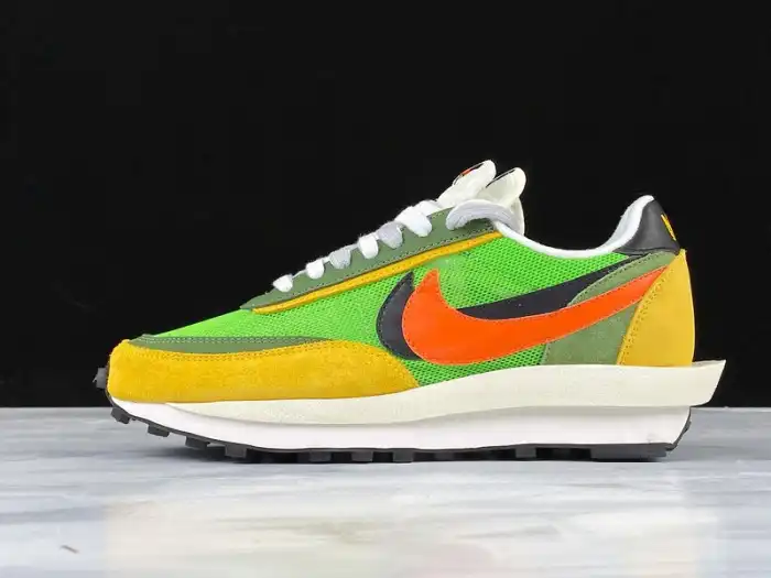 EP Sacai x Nike LDV Waffle Daybreak Green Multi BV0073-300 0125