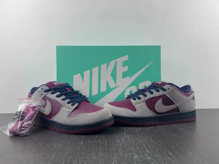 Cheap EP Nike SB Dunk Low Atmosphere Grey True Berry BQ6817-001 0125