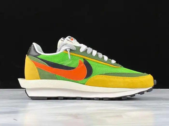 Cheap EP Sacai x Nike LDV Waffle Daybreak Green Multi BV0073-300 0125