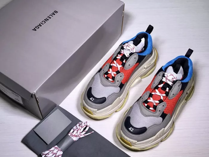 Rep EP BLCG Triple S Grey Red Blue (2018 Reissue) 533883 W0902 4365 0115