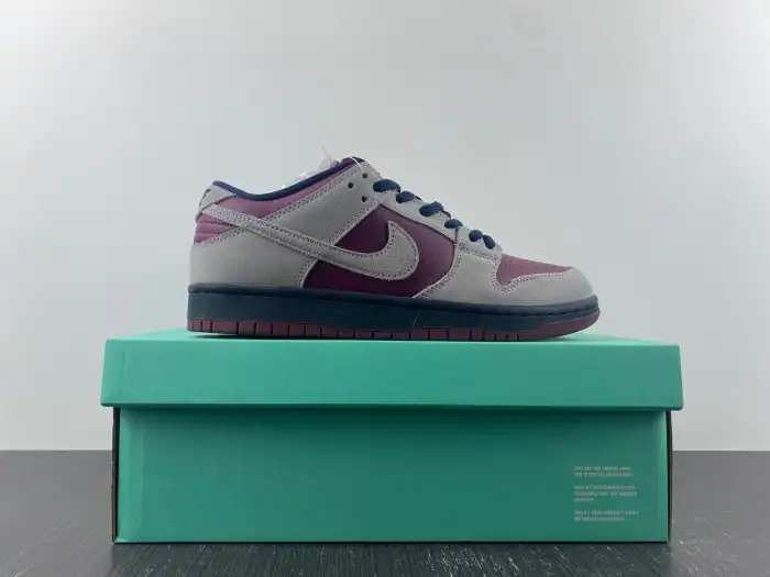 Cheap EP Nike SB Dunk Low Atmosphere Grey True Berry BQ6817-001 0125