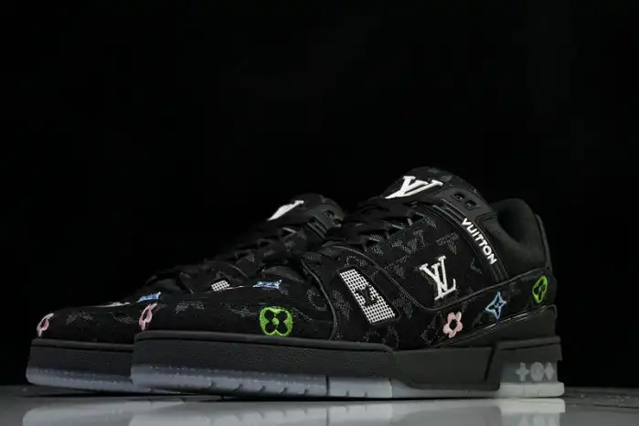 Cheap EP LV TRAINER SNEAKER 24111502 0124