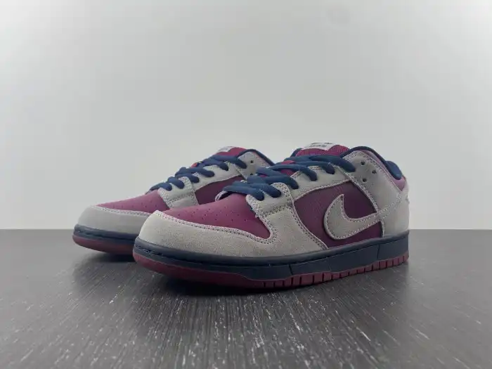 EP Nike SB Dunk Low Atmosphere Grey True Berry BQ6817-001 0125