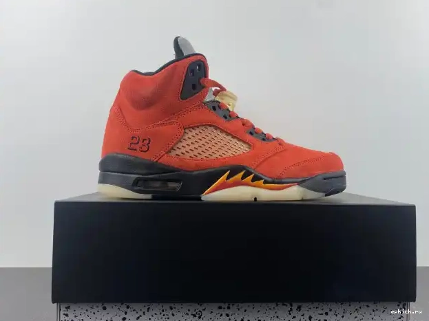 Rep EP Jordan Air For Mars DD9336-800 Her 5 WMNS 0210