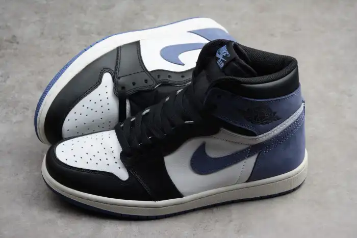 Cheap EP Air Jordan 1 Retro High OG Blue Moon 555088-115 0204